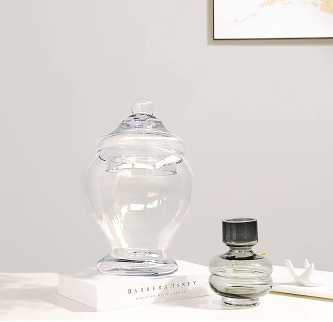 Glass Apothecary Jars 45 Ounce Decorative Candy Cookie Jars ，Clear Elegant Storage Jar with lids Canisters Sets for the Kitchen Wedding Home Centerpiece Candy Buffet Set of 2