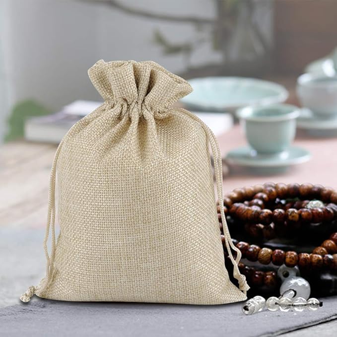 Lucky Monet 25/50/100PCS Burlap Gift Bags Wedding Hessian Jute Bags Linen Jewelry Pouches with Drawstring for Birthday, Party, Wedding Favors, Present, Art and DIY Craft (50Pcs, Cream, 4” x 6”)