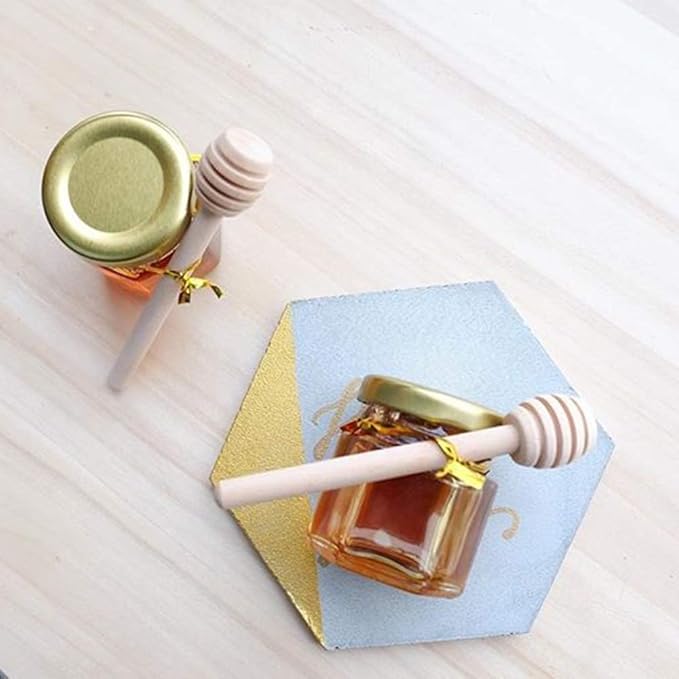 Adabocute Honey Pot, Mini Honey Jars with Dipper, Glass Honey Jars Baby Shower Favors, Party Favors & Wedding Favors, Gold Lid, Bee Pendants, Gold Organza Bags, 20 Pack 1.5oz