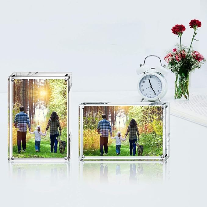 Boxalls Acrylic Photo Frame 9 x 13 cm (3.5 x 5 inch), Double Sided Picture Frame with Magnetic, Clear Frameless Desktop Photo Block