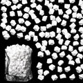 LAIDANLA 500PCS White Acrylic Gems Vase Fillers for Centerpiece White Fake Ice Cubes Plastic Diamonds Fake Crushed Rocks DIY Party Table Scatter Prop Wedding Decoration Accessories