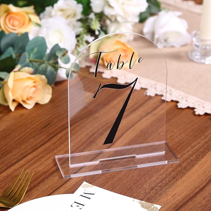 UNIQOOO 10 Pack Acrylic 5x7 Clear Arch Table Sign for Wedding with Holders, 1/8 in Thick, DIY Blank Arch Sign Sheet Perfect for Decoration, Party,Anniversary, Event, Stand Included