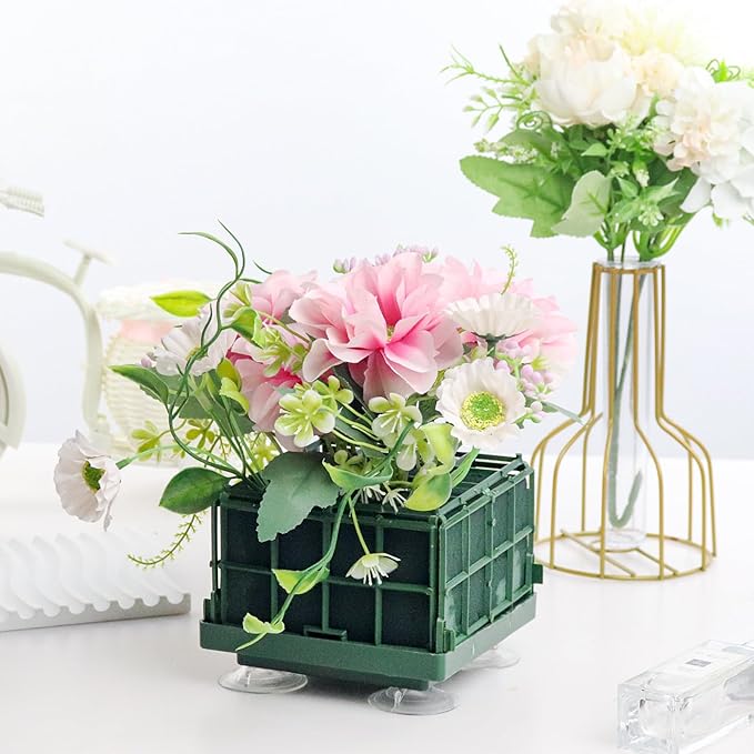 Krijues 4 Pcs Floral Foam Cage for Flowers for Christmas DIY Crafts, Square Flower Holder with Floral Foam for Fresh Flower Arrangement Decoration, Wedding, Interior and Garden 4.1 x 4.1 x 3.1 Inch