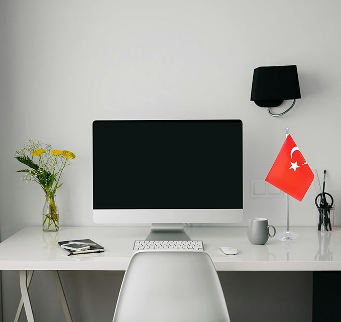 Turkey Desk Flag, Turkish Table Office Flag with Metal Pole and Stand Base, International Country Flags, Festival Event Celebration, Classroom Meeting Desktop Decor (Turkey)