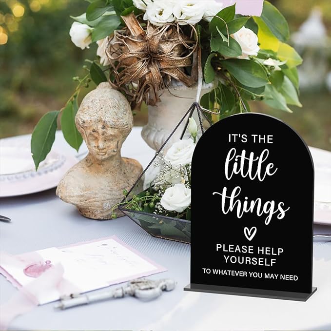 Acrylic Wedding Sign, Bridal Shower Decorations, It's the Little Things Sign for Ceremony, Modern Font Table Signs, Acrylic Table Top Signs for Wedding Reception and Event Party (Black)