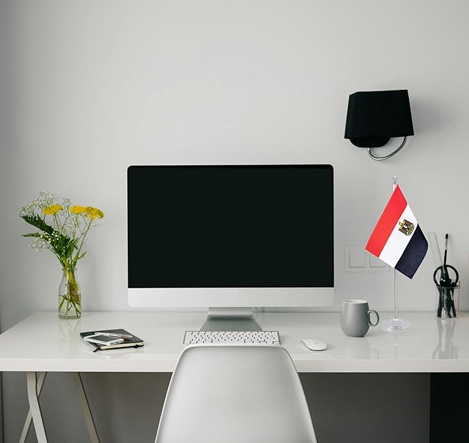 Egypt Desk Flag, Egyptian Table Office Flag with Metal Pole and Stand Base, International Country Flags, Festival Event Celebration, Classroom Meeting Desktop Decor (Egypt)