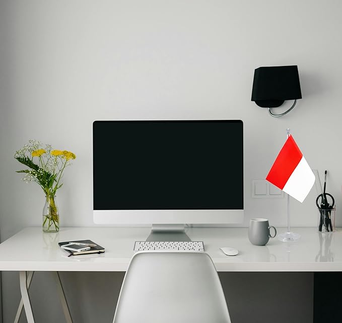 Indonesia Desk Flag, Indonesian Table Office Flag with Metal Pole and Stand Base, International Country Flags, Festival Event Celebration, Classroom Meeting Desktop Decor (Indonesia)