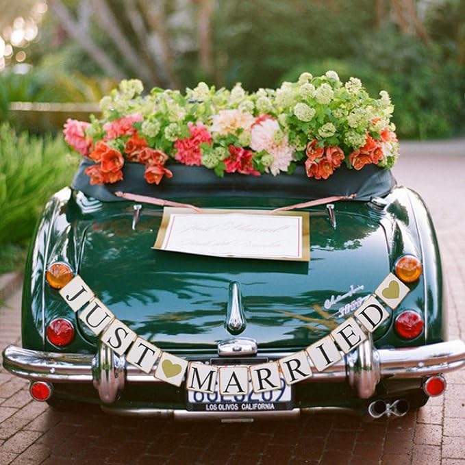 GuassLee JUST Married Banner Car Decorations, Gold Glitter Just Married Sign Garland for Bridal Shower Decorations, Photo Props and Car Decorations