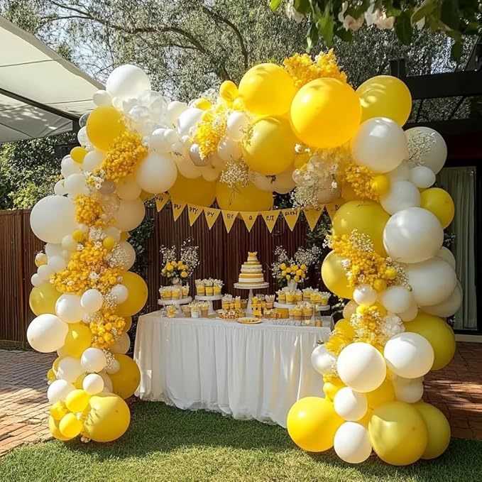 Bezente Yellow Balloons Latex Party Balloons - 100 Pack 12 inch Round Helium Yellow Balloons for Birthday Sunflower Party Decorations