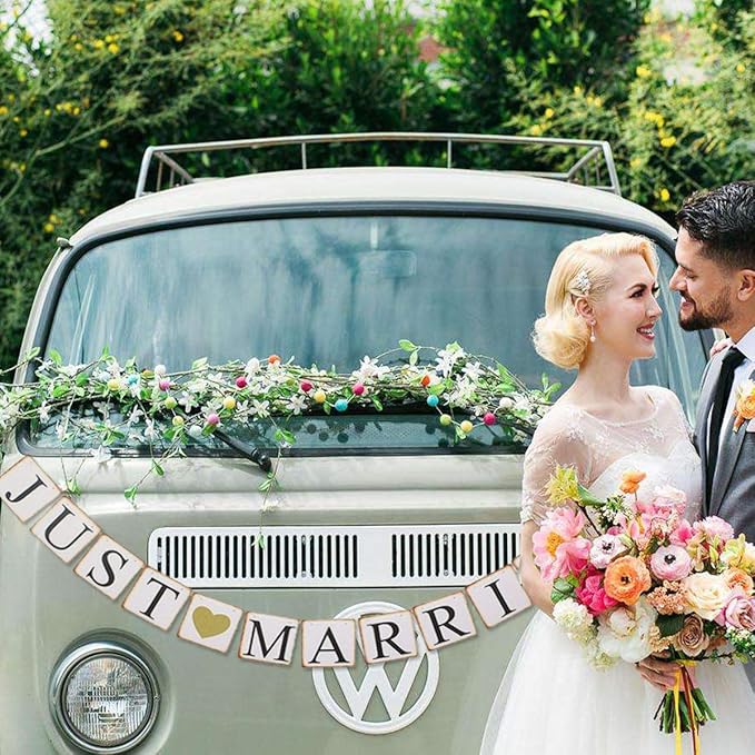 GuassLee JUST Married Banner Car Decorations, Gold Glitter Just Married Sign Garland for Bridal Shower Decorations, Photo Props and Car Decorations