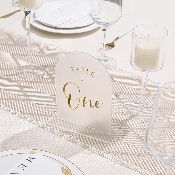 UNIQOOO 10 Pack Acrylic 5x7 Frosted Arch Table Sign for Wedding with Holders, 1/8 in Thick, DIY Blank Arch Sign Sheet Perfect for Decoration, Party,Anniversary, Event, Stand Included