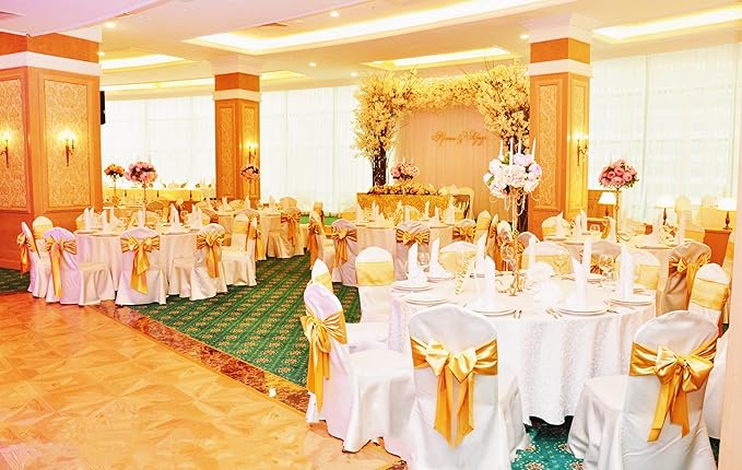 50 PCS Satin Chair Sashes Bows Decorative Universal Chair Cover Chair Ribbon Ties Back Sash for Wedding Party Ceremony Reception Hotel Events Banquet Restaurant Home Kitchen Decor(7 x 108 inch,Gold)