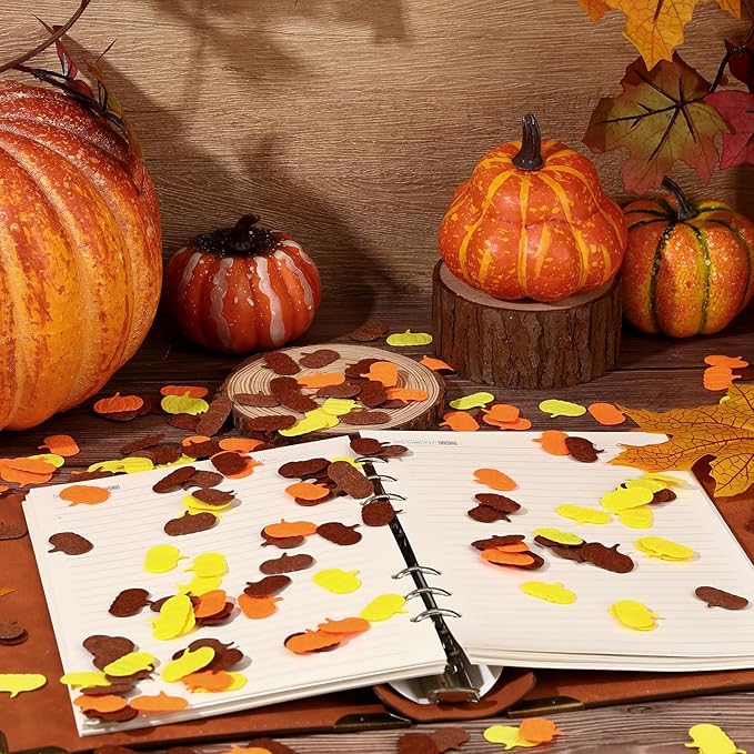 MARFOREVER Fall Felt Pumpkin Confetti, 500Pcs Thanksgiving Pumpkins Confetti Decorations Orange Yellow Autumn Table Scatter Centerpiece for Autumn Thanksgiving Day Party Accessories Supplies