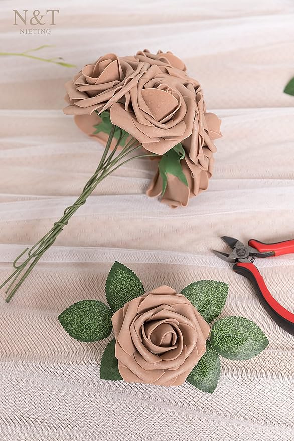 N&T NIETING Brown Roses Artificial Flowers, 25pcs Fake Flowers Bulk Perfect for DIY Fall Wedding Bridesmaid Bridal Bouquets Centerpieces Party Home Flower Arrangement Decoration Light Brown